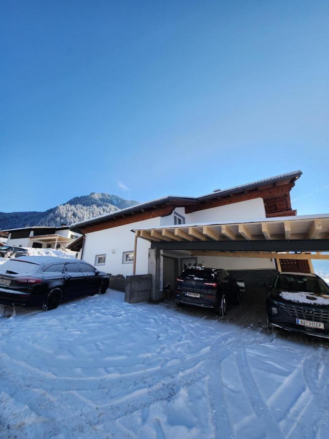 Haus Gabriele Lägenhet Gaschurn Exteriör bild